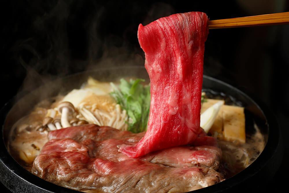 すき焼き – 星空の黒牛